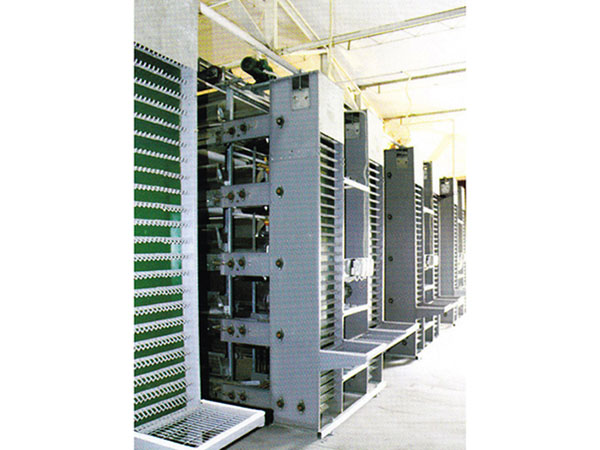 層疊式蛋雞籠養(yǎng)養(yǎng)雞設(shè)備